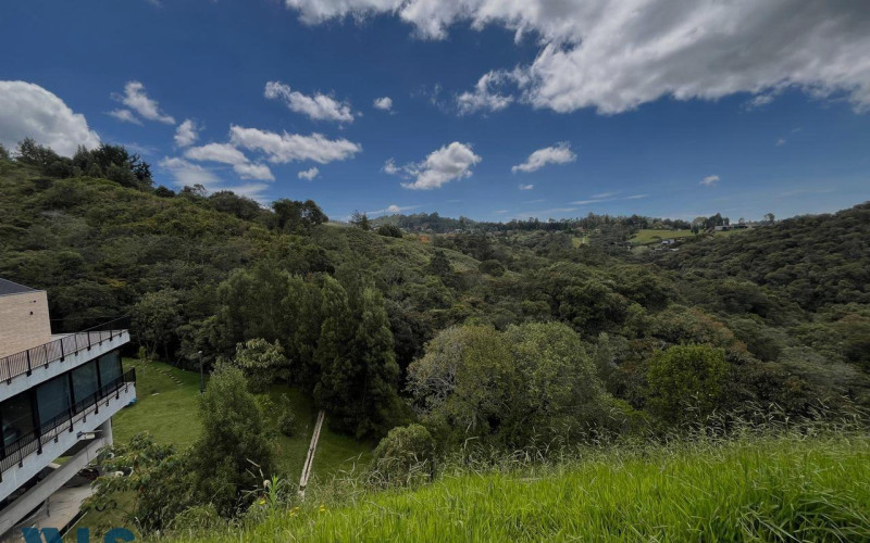 Lote Residencial en Envigado en Alto de las Palmas