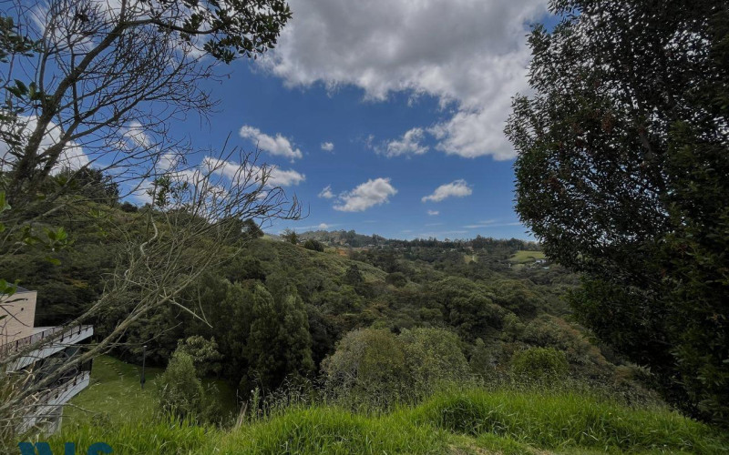 Lote Residencial en Envigado en Alto de las Palmas