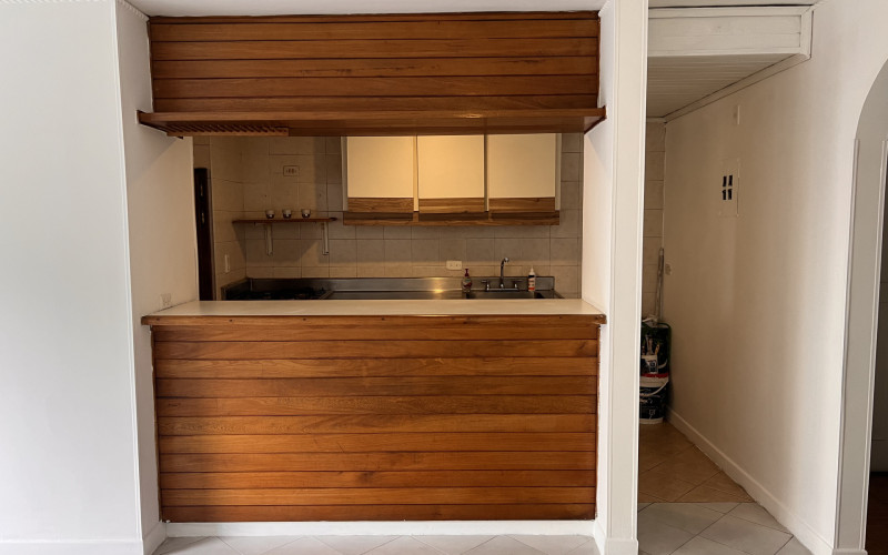 High-Potential Apartment Near Provenza – 68.83 m² for Renovation