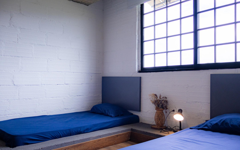 High-yield luxury villa near Medellin: 6 BR, pool, and incredibly low $23 USD annual taxes.