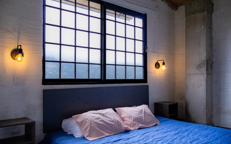 High-yield luxury villa near Medellin: 6 BR, pool, and incredibly low $23 USD annual taxes.