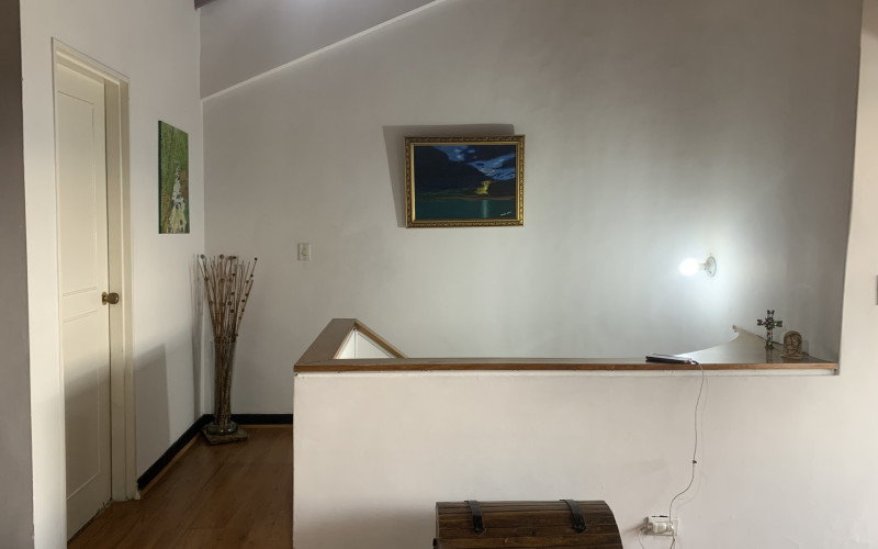 Provenza Penthouse Duplex: Investment Opportunity with Private Terrace & City Views.