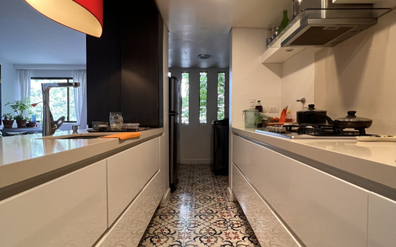 Prime Provenza Location | 69 m² High Rental Potential