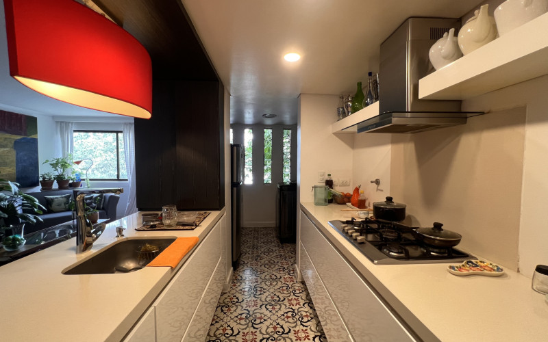 Prime Provenza Location | 69 m² High Rental Potential