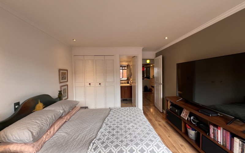 Prime Provenza Location | 69 m² High Rental Potential