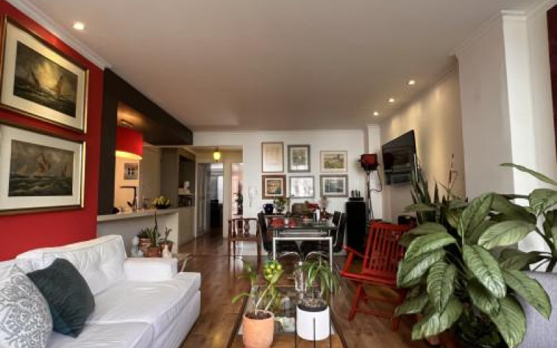 Prime Provenza Location | 69 m² High Rental Potential