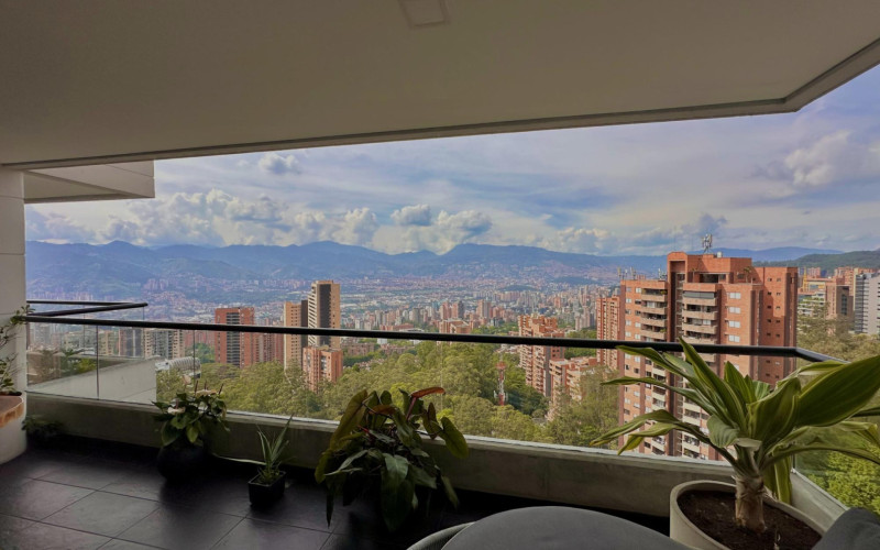 Apartamento en Medellín en El Tesoro