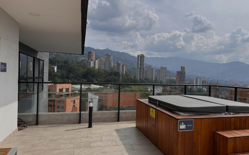 Apartamento en Medellín en El Tesoro