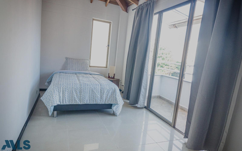Apartamento en Medellín en Santa Teresita