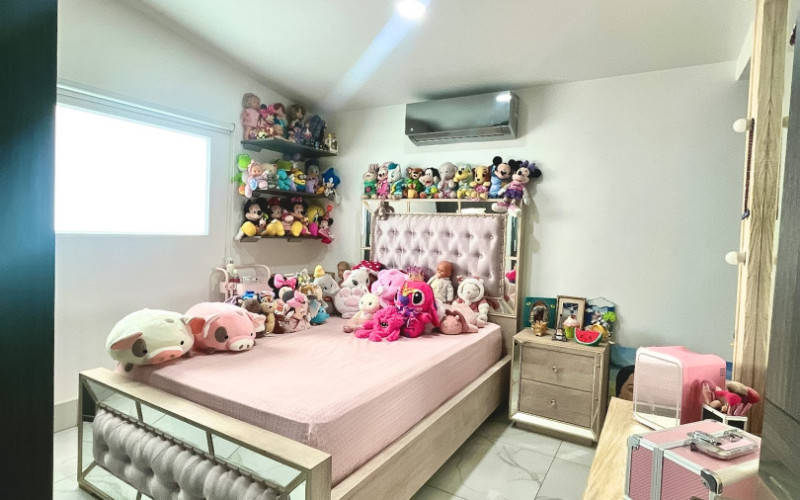 Luxury apartment of 199 m² in Estadio - Newly renovated, no community fees + Close to the 80 metro line.