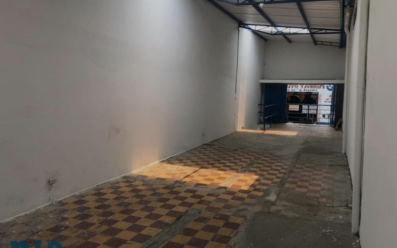 Bodega en Medellín en Naranjal