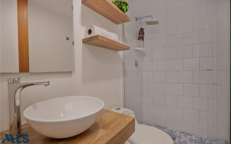 Apartamento en Medellín en Las Lomas Nº 1