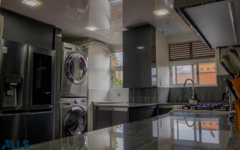 Apartamento en Medellín en Castropol