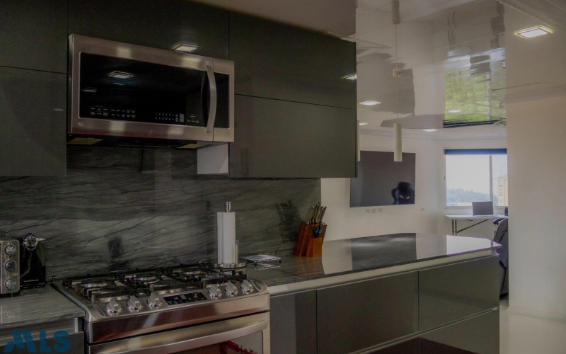 Apartamento en Medellín en Castropol