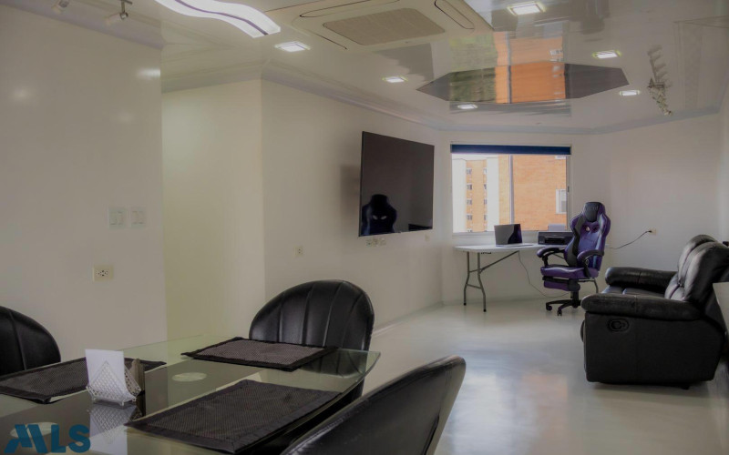 Apartamento en Medellín en Castropol