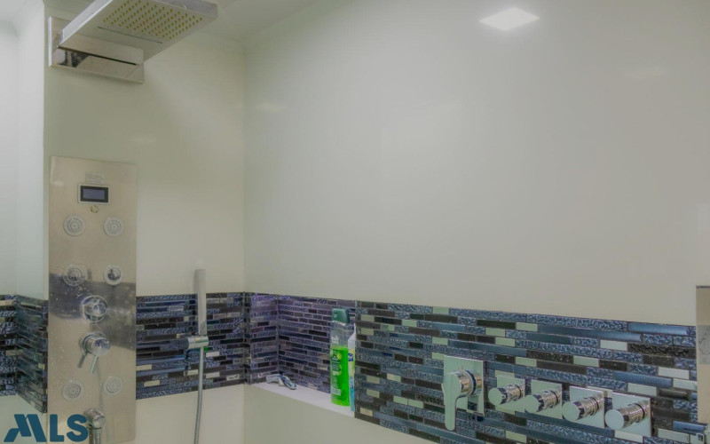 Apartamento en Medellín en Castropol