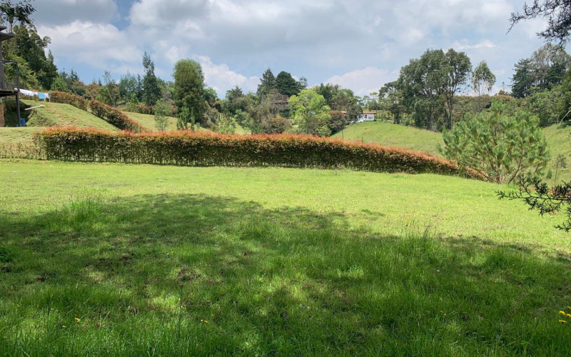 Residential Lot in Envigado in Alto de las Palmas huge discount 50% off