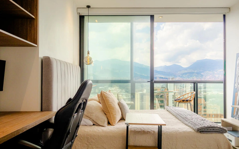 Furnished Apartment for Rent in El Poblado Medellín | Monthly Rental, Fast WiFi, Workspace & Amenities