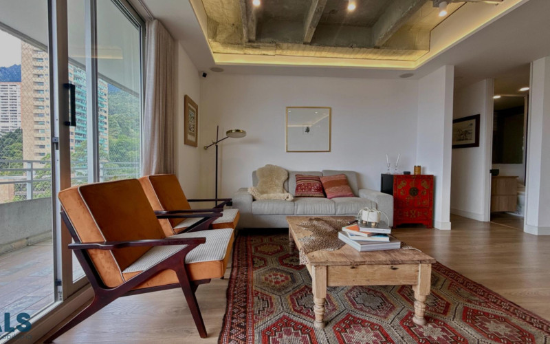 Apartamento en Medellín en El Tesoro