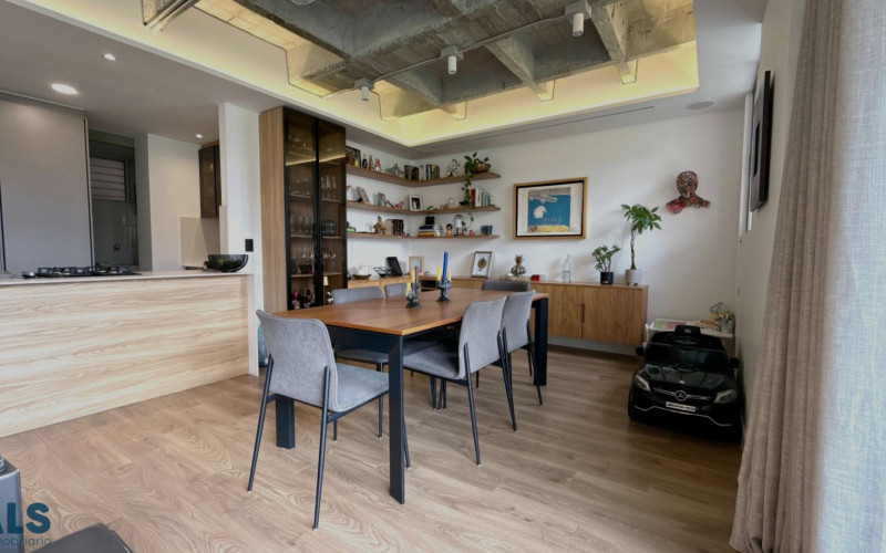 Apartamento en Medellín en El Tesoro