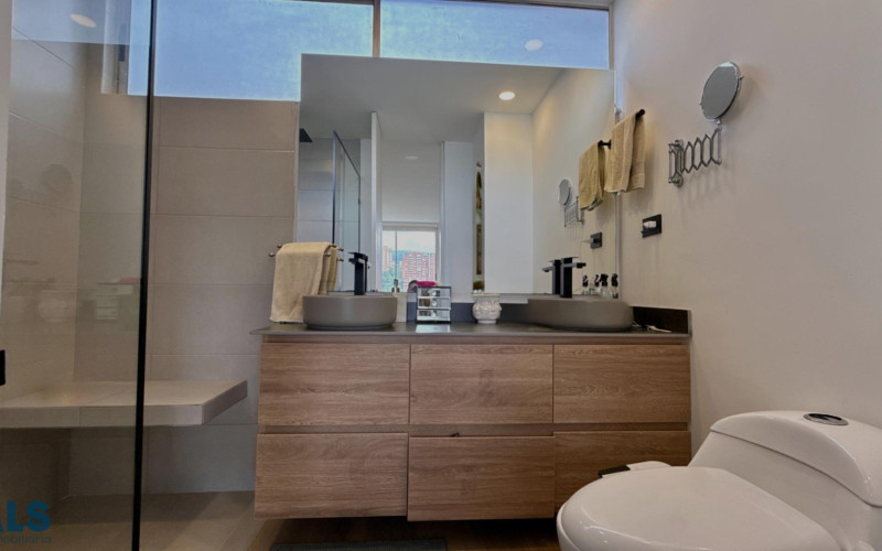 Apartamento en Medellín en El Tesoro