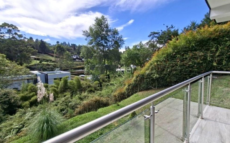 Country house in Guarne (La Clarita) 