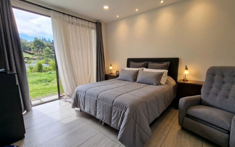 Country house in Guarne (La Clarita) 