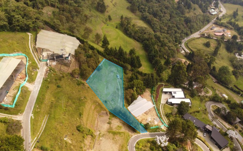 Japanese Style Lot in Alto del Escobero (Komorebi)