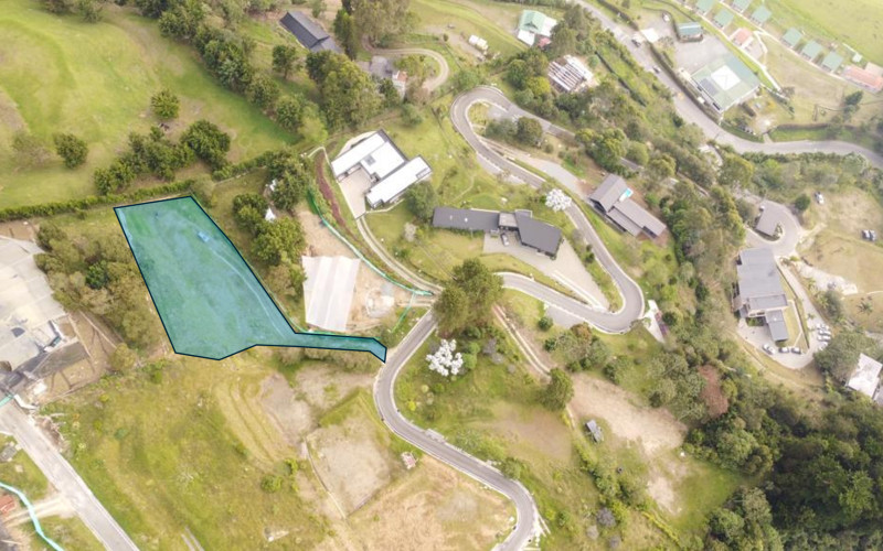 Japanese Style Lot in Alto del Escobero (Komorebi)