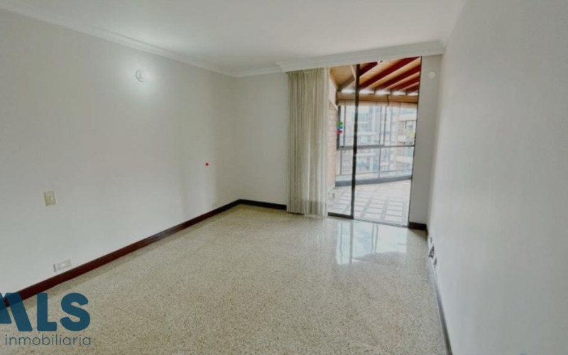 Apartamento en Medellín en Conquistadores