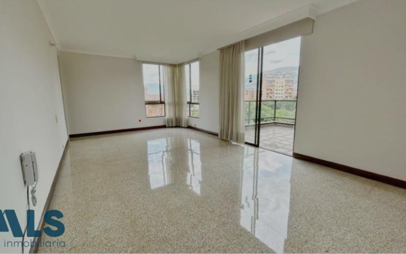 Apartamento en Medellín en Conquistadores