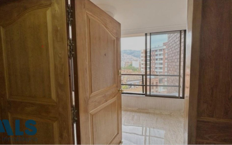 Apartamento en Medellín en Conquistadores