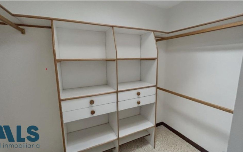 Apartamento en Medellín en Conquistadores