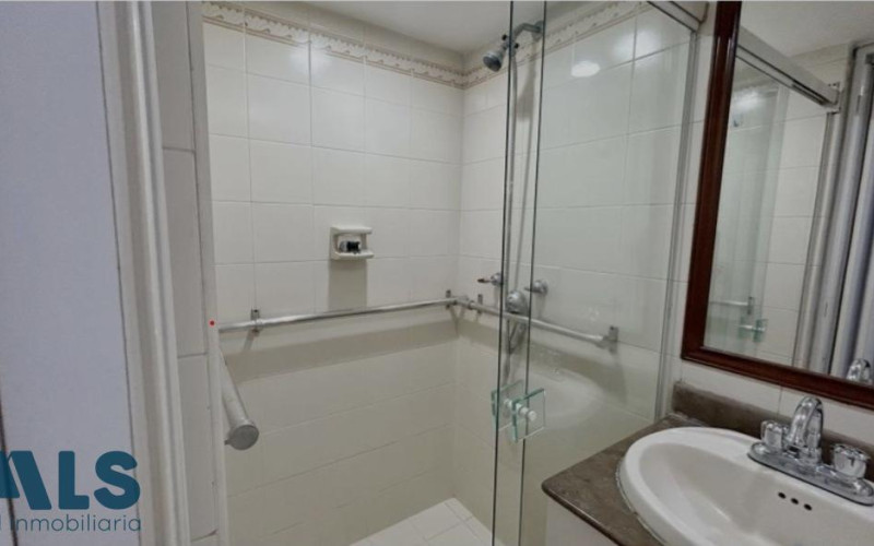 Apartamento en Medellín en Conquistadores