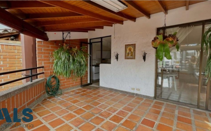 Apartamento en Medellín en Conquistadores
