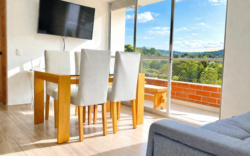 Apto Guarne - Alcores piso 12