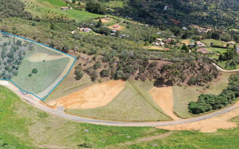 Large Lot in Guarne Vereda La Clara 