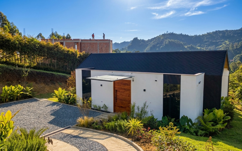 Country home in El Retiro (Marjulia)