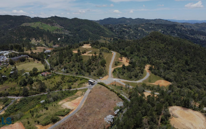 Lote Residencial en El Retiro en Alto del escobero (El Retiro)