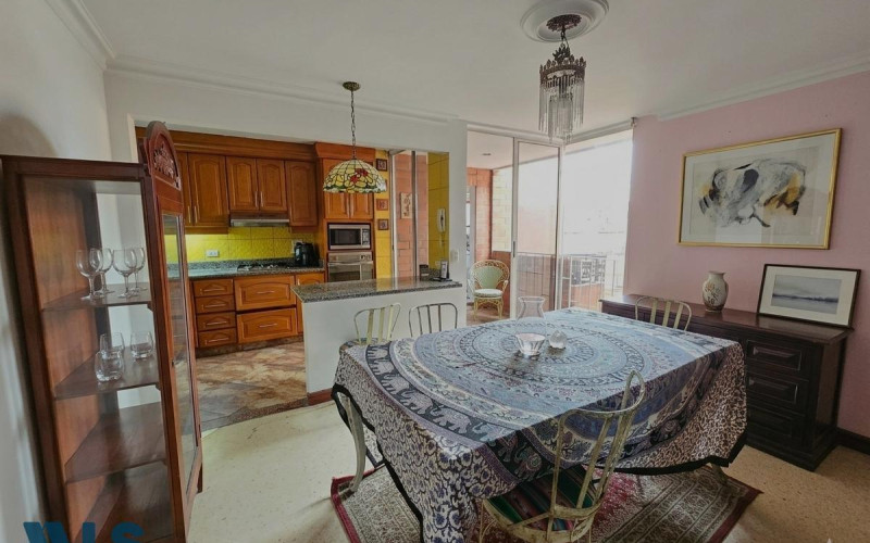 Apartamento en Medellín en Laureles