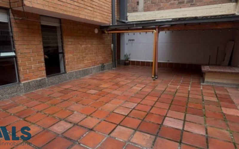 Apartamento en Medellín en Laureles