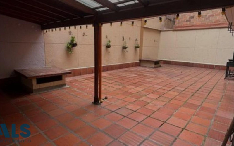 Apartamento en Medellín en Laureles