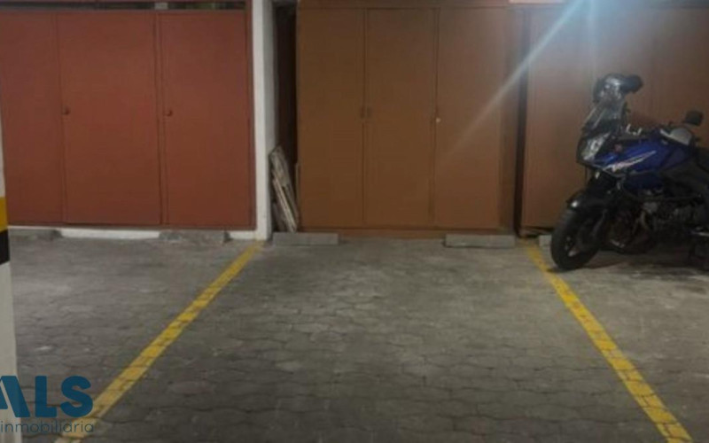 Apartamento en Medellín en Laureles