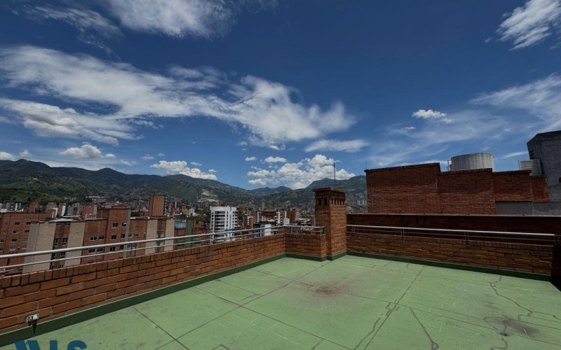 Apartamento en Medellín en Laureles