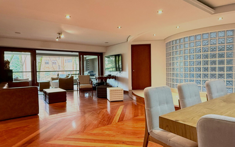 Apartamento en Medellín en Las Lomas Nº 1