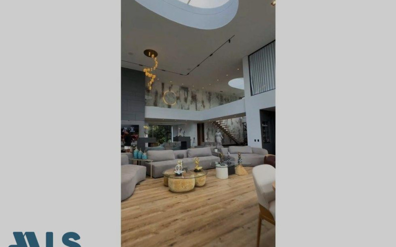 Casa en Envigado en Las palmas