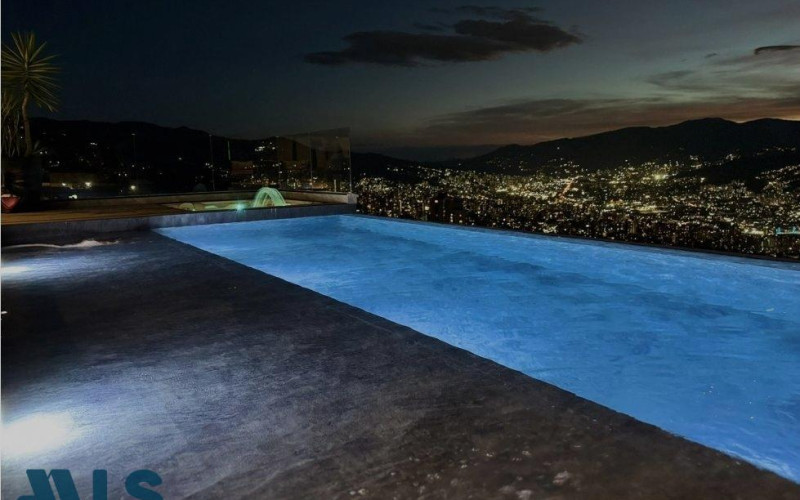 Casa en Envigado en Las palmas