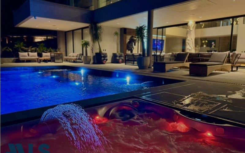 Casa en Envigado en Las palmas