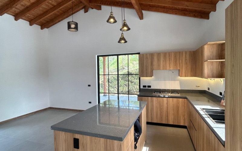 Finca with forest in San Vicente (Vereda Chaparral)