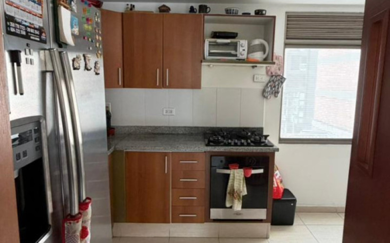 Spacious apartment in Conquistadores with prime location near Unicentro and UPB